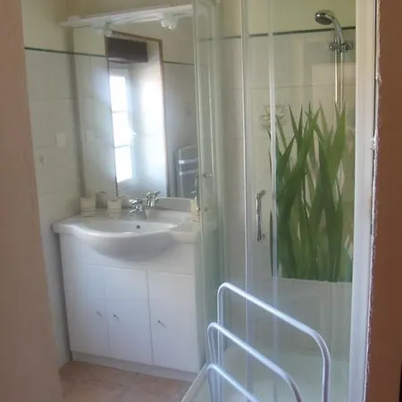 Chambres D'hotes La Fontaine De Lautrec