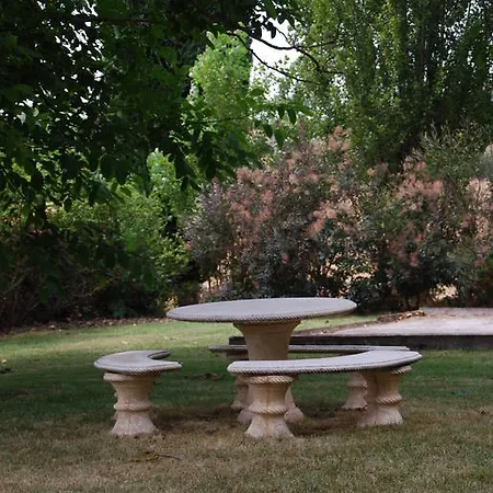 Bed & Breakfast Chambres D'hotes La Fontaine De