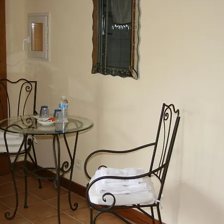 Chambres D'hotes La Fontaine De Lautrec