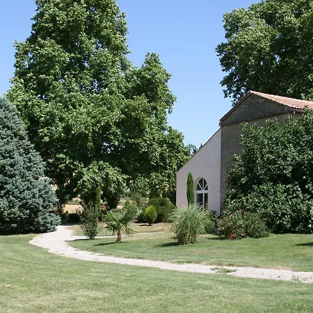 Bed & Breakfast Chambres D'hotes La Fontaine De